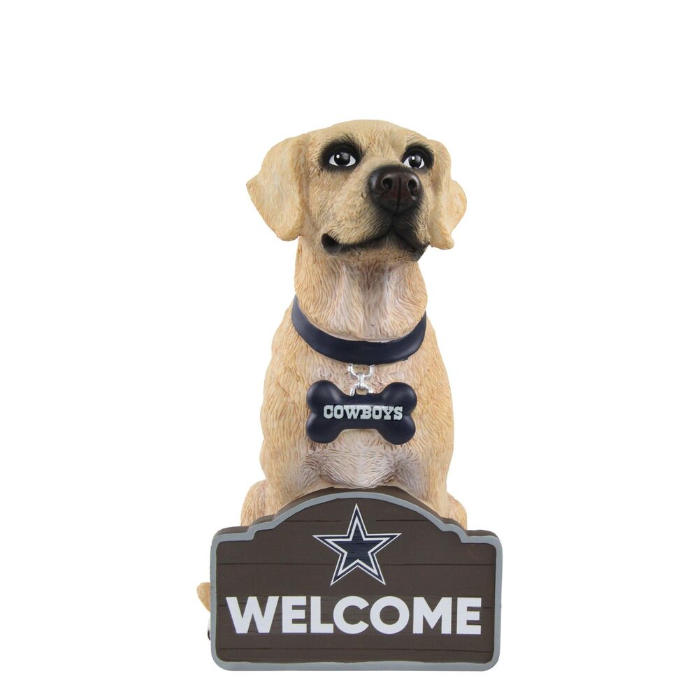 1853 Dallas Cowboys NFL Yellow Labrador Statue